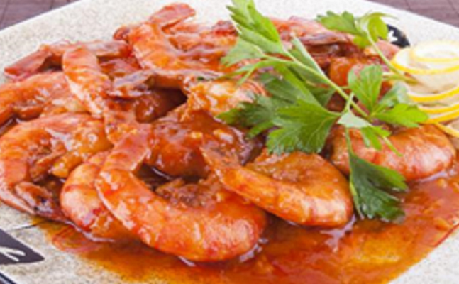 Жареные креветки в соусе Жареные креветки в соусе