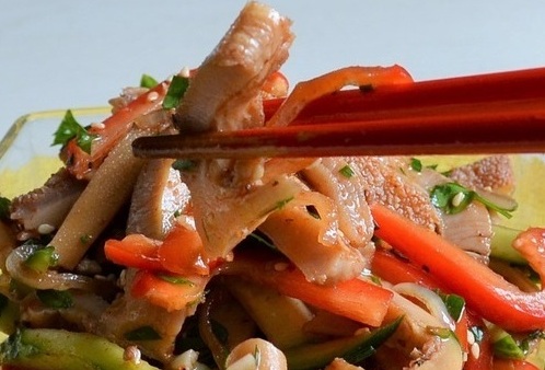 Салат "Брюшина с овощами" Салат "Брюшина с овощами"